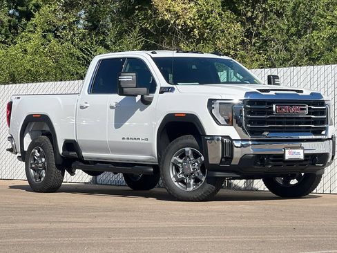 New 2026 GMC Sierra 2500 SLE AWD/4WD image 2