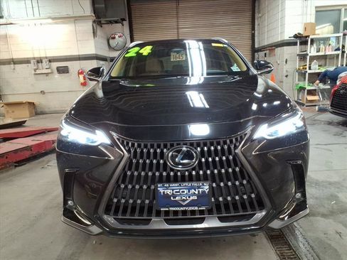 Certified 2024 Lexus NX 350 AWD w/ Vision Package image 2