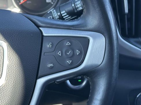 Used 2022 GMC Terrain SLT w/ Elevation Edition image 24