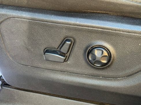 Used 2019 RAM 1500 Big Horn AWD/4WD image 26
