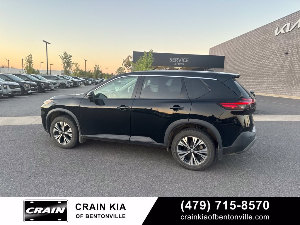 Used 2021 Nissan Rogue SV FWD image 5