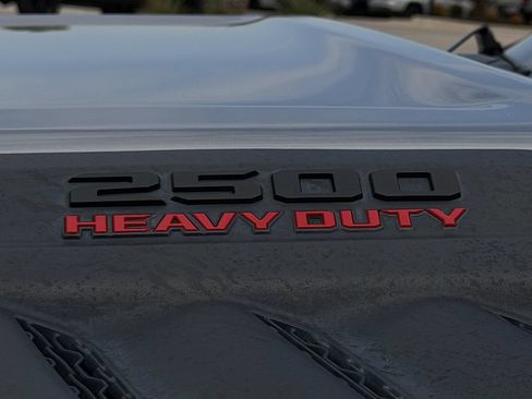 Used 2023 RAM 2500 Laramie w/ Night Edition AWD/4WD image 10