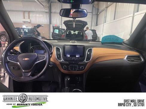 Used 2019 Chevrolet Equinox Premier w/ LPO, Cargo Package FWD image 21