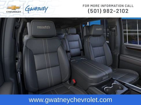 New 2026 Chevrolet Suburban High Country image 16