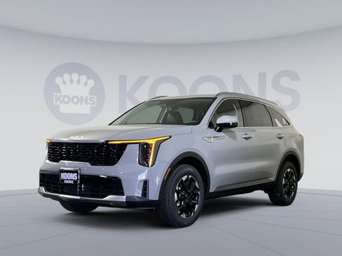 New 2026 Kia Sorento S image 1
