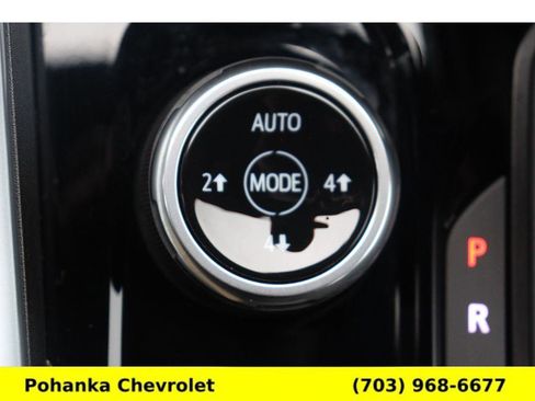 Used 2025 Chevrolet Colorado Trail Boss AWD/4WD image 17