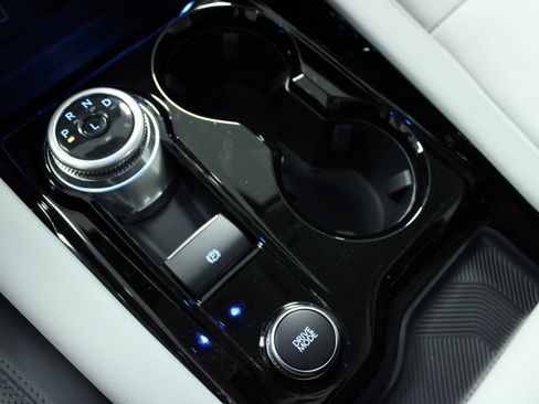 New 2026 Ford Explorer Platinum AWD/4WD image 24