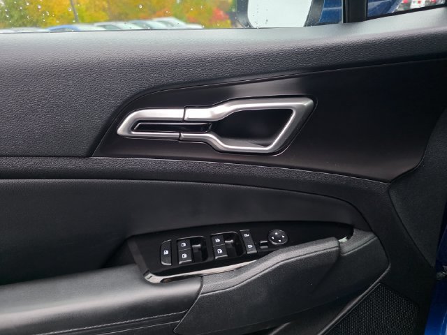 Certified 2023 Kia Sportage EX AWD/4WD image 26