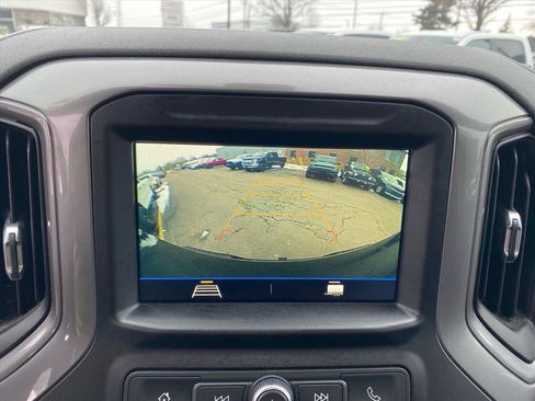 Used 2019 Chevrolet Silverado 1500 Custom Trail Boss w/ Custom Convenience Package AWD/4WD image 14