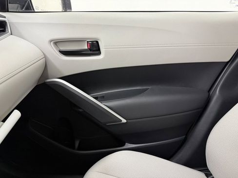 New 2026 Toyota Corolla Cross LE w/ Moonroof Package image 24