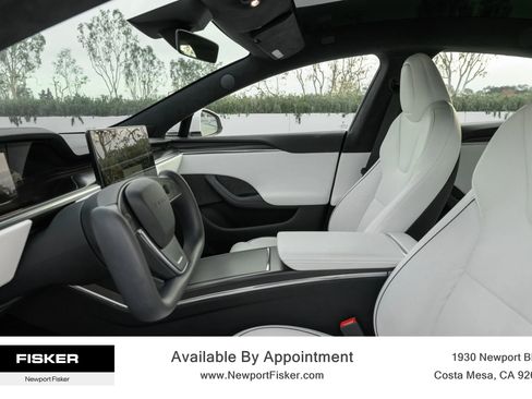 Used 2021 Tesla Model S Plaid image 13
