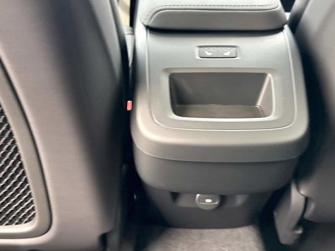 New 2026 Volvo XC60 B5 Plus w/ Climate Package image 15