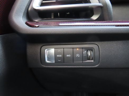 Used 2024 Chevrolet Traverse Z71 w/ Enhanced Driving Package image 21