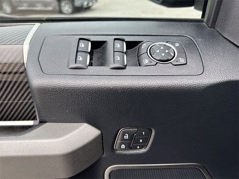 Used 2019 Ford F150 Raptor w/ Equipment Group 802A Luxury image 28