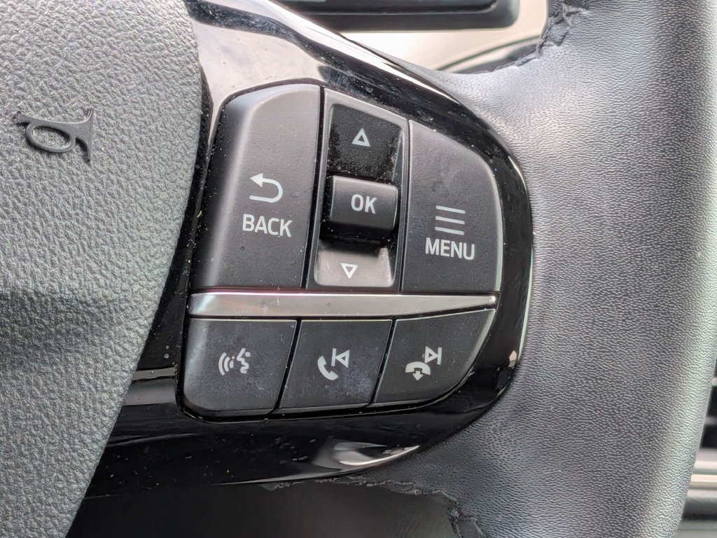 Used 2022 Ford Escape SEL FWD image 27