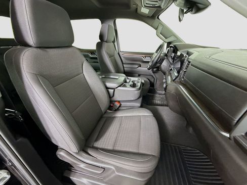 Used 2025 Chevrolet Silverado 1500 LT image 26