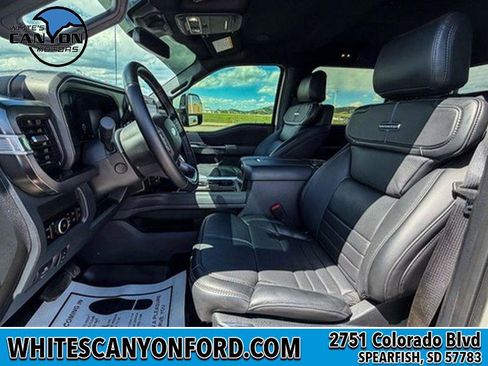 Used 2026 Ford F450 Platinum w/ FX4 Off-Road Package AWD/4WD image 5