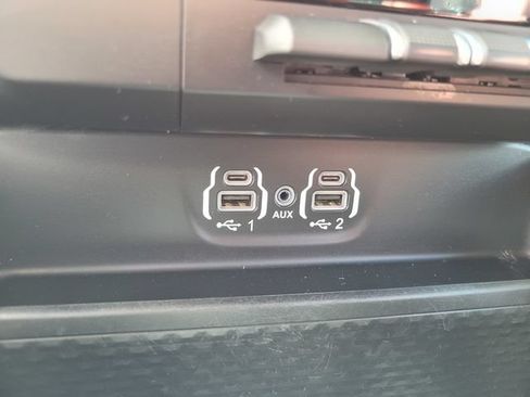 Used 2024 RAM 1500 Laramie RWD image 25