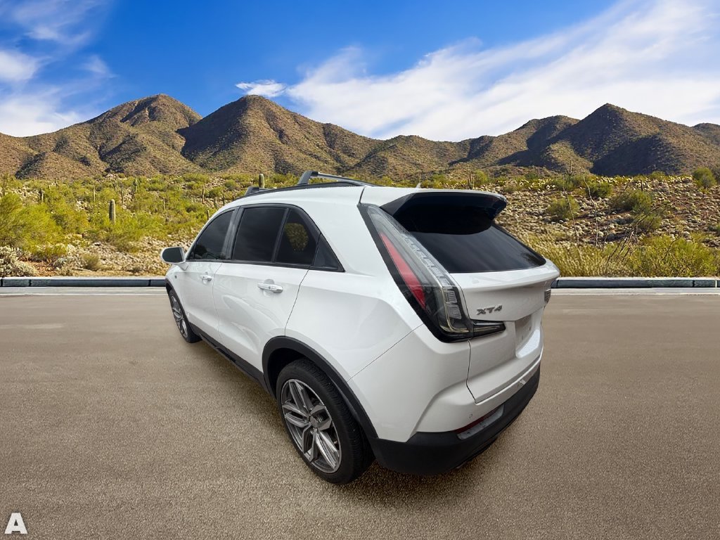 Used 2019 Cadillac XT4 Sport w/ Driver Awareness Package FWD image 2