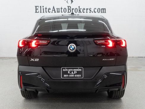 Used 2025 BMW X2 xDrive28i image 4