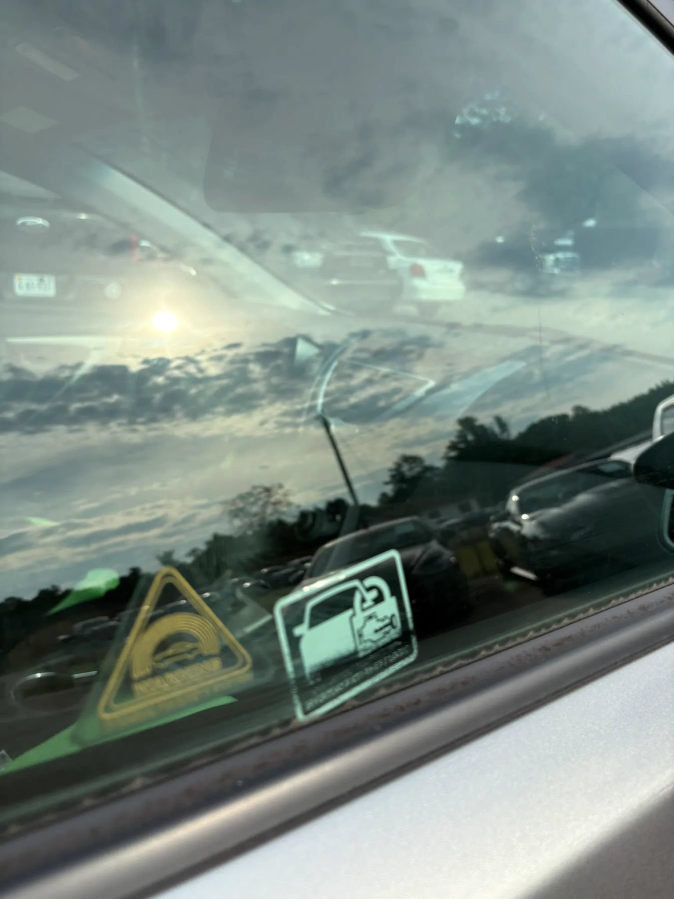 Used 2012 Hyundai Elantra GLS w/ Preferred Pkg 3 FWD image 28