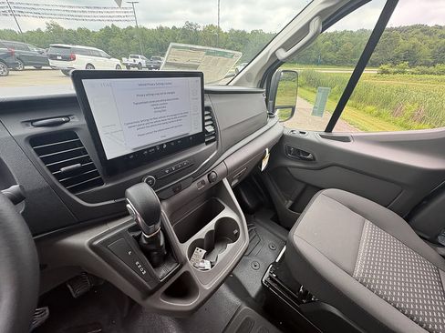 New 2026 Ford Transit 150 Low Roof AWD image 27