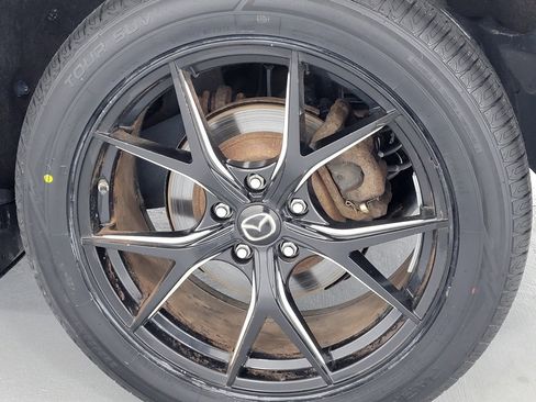 Used 2018 MAZDA CX-5 Touring image 12