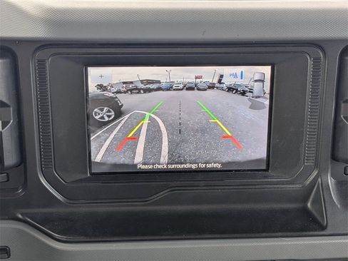 Used 2021 Ford Bronco Black Diamond image 26