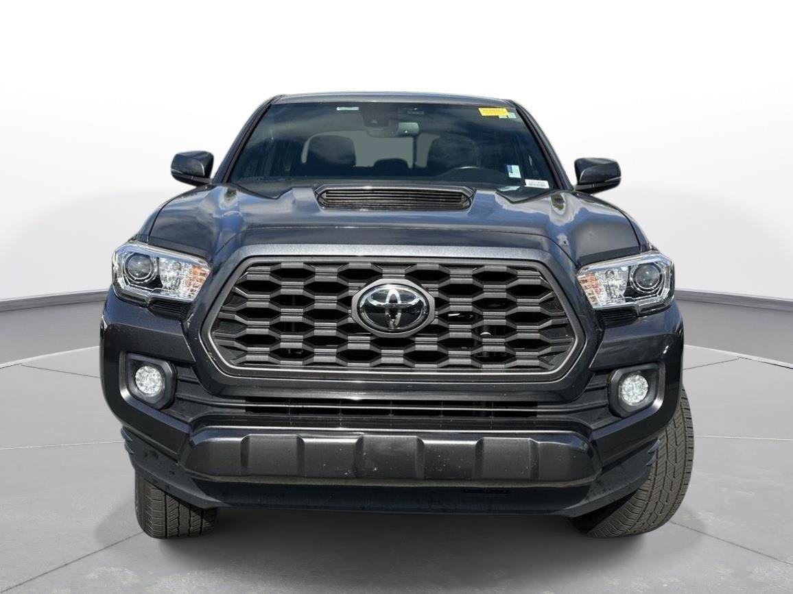 Used 2021 Toyota Tacoma TRD Sport AWD/4WD image 3