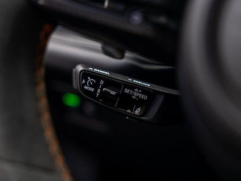 Certified 2025 Porsche Cayenne GTS image 44