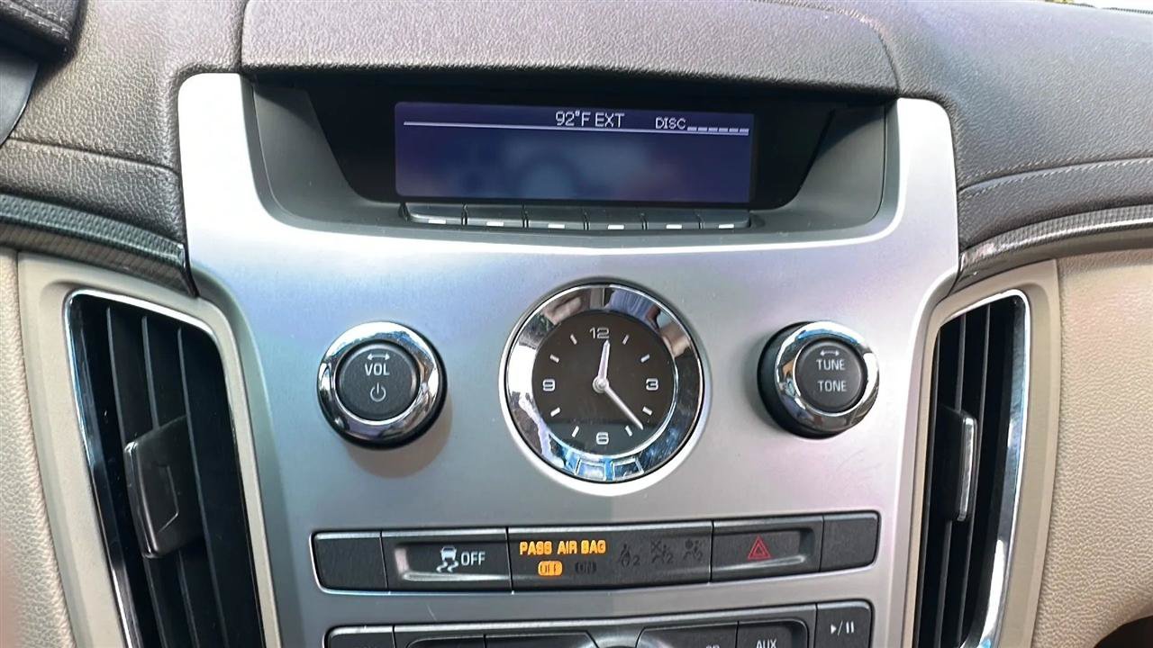 Used 2013 Cadillac CTS Luxury RWD image 40