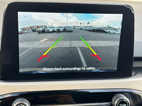 Certified 2022 Ford Escape SE w/ Convenience Package image 18