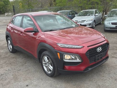 Used 2018 Hyundai Kona SE AWD/4WD image 4