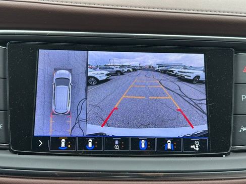 Certified 2020 Buick Enclave Avenir w/ Avenir Technology Package AWD/4WD image 27