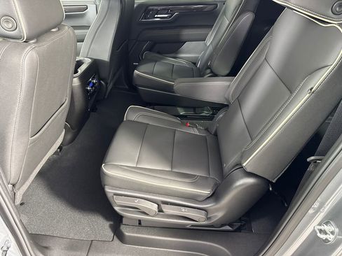 New 2026 GMC Yukon XL Elevation w/ LPO, Floor Liner Package image 20