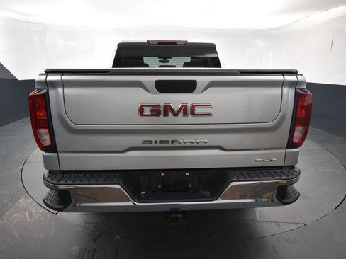 Certified 2022 GMC Sierra 1500 SLE image 8