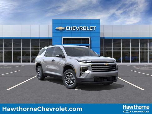 New 2027 Chevrolet Traverse LT w/ Driver Confidence Package AWD/4WD image 1