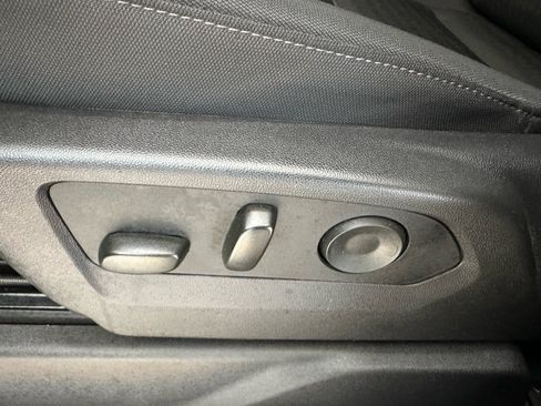 Used 2025 Chevrolet Silverado 1500 Custom w/ Turbomax Blackout Package image 28