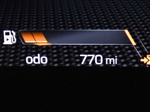 Certified 2025 Ferrari Roma Spider image 15