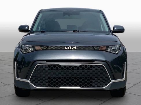 Used 2024 Kia Soul LX w/ Option Group 015 FWD image 4