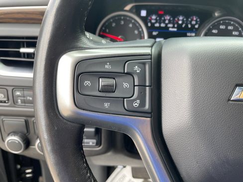 Used 2021 Chevrolet Tahoe Premier w/ Premium Package RWD image 17