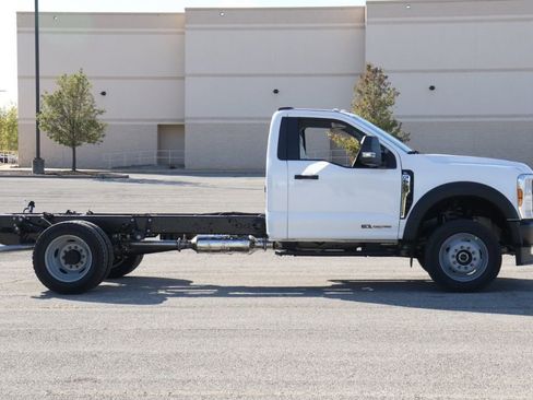 New 2026 Ford F550 4x4 Regular Cab Super Duty image 8
