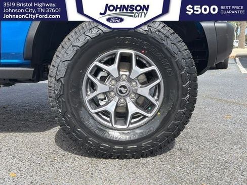 Used 2023 Ford Bronco Badlands w/ Sasquatch Package AWD/4WD image 30