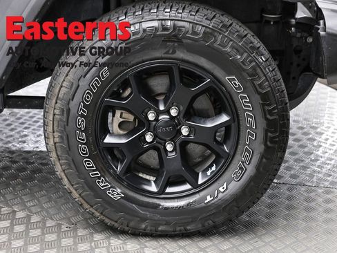 Used 2021 Jeep Wrangler Unlimited Sport image 29