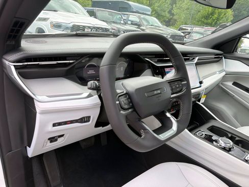 New 2026 Jeep Cherokee Limited AWD/4WD image 8