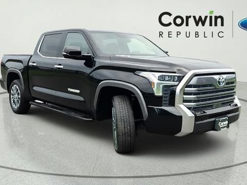 Used 2024 Toyota Tundra Limited AWD/4WD image 8