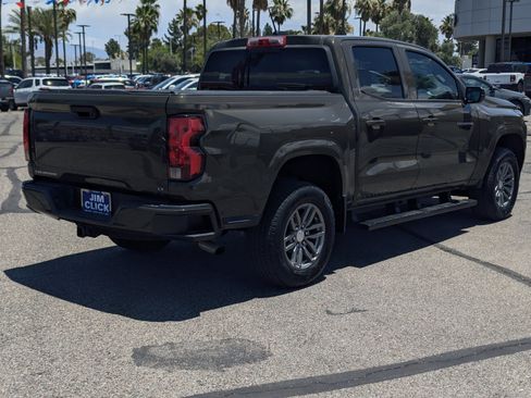 Used 2023 Chevrolet Colorado LT w/ LT Convenience Package II RWD image 2
