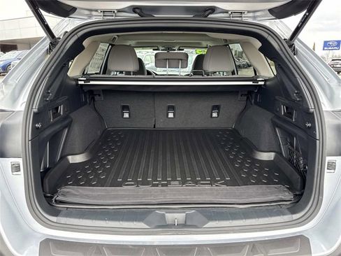Used 2025 Subaru Outback Premium image 7