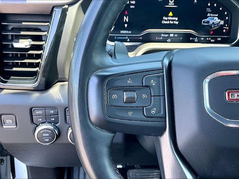 Used 2024 GMC Sierra 1500 AT4 w/ AT4 Preferred Package AWD/4WD image 14