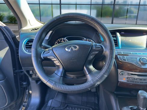 Used 2013 INFINITI JX35 AWD w/ Premium Pkg image 10